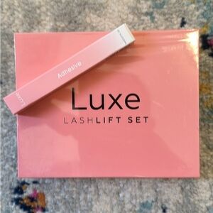Luxe Pink Lash Lift Kit with Adhesive
